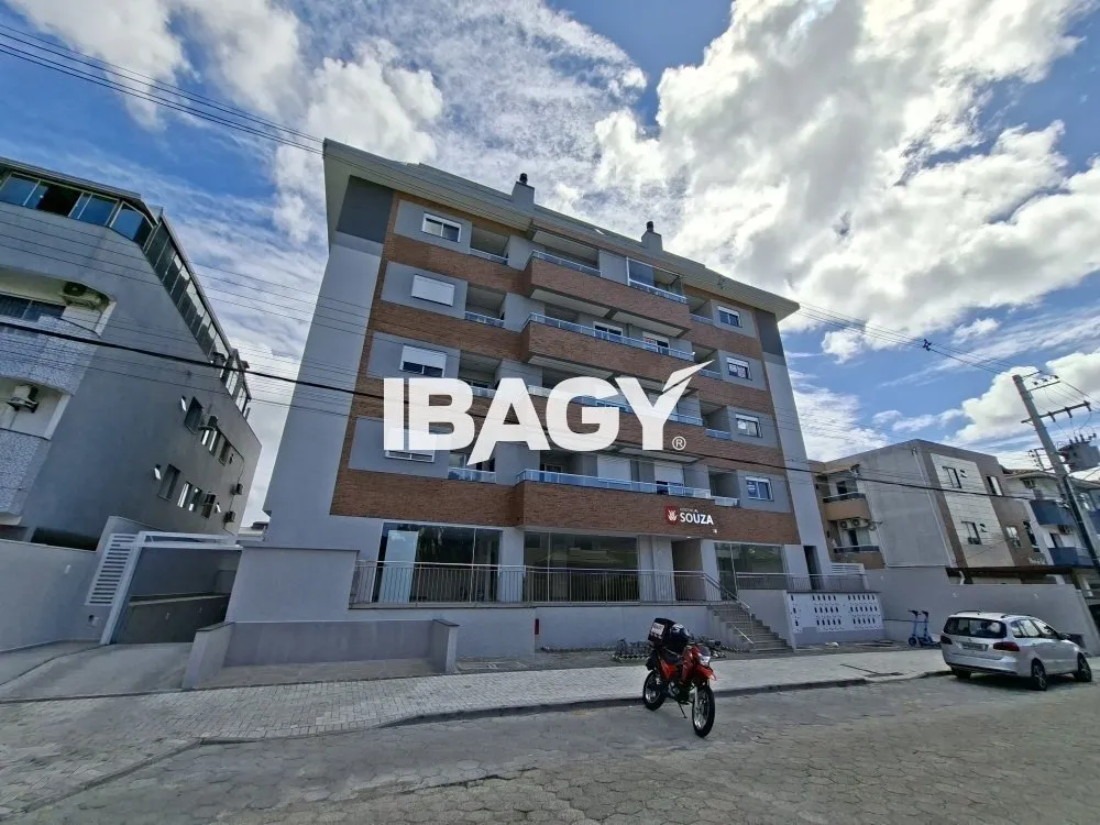 94 m² apartment with 3 bedrooms, 1 suite — photo 2