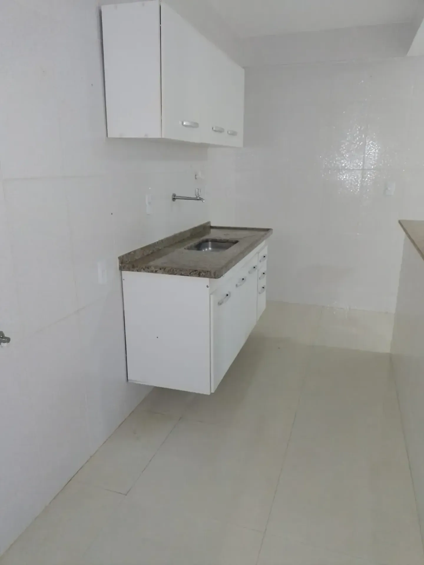 Apartamento de 1 quarto e 60 m² — photo 3