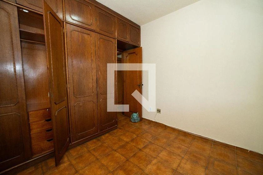 90 m² apartment with a park view and a bathtub — photo 15