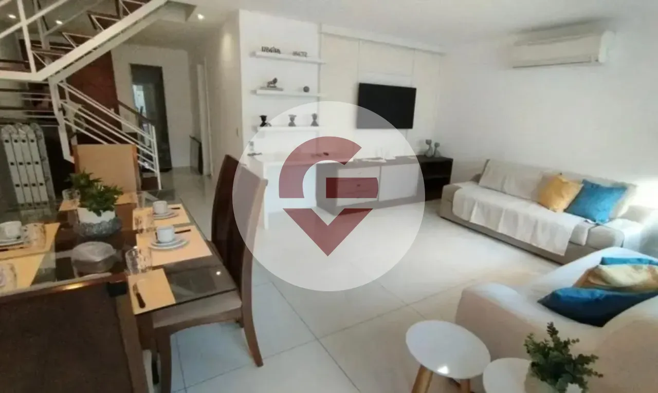 Будинок 220 м² з балконом із грилем та гардеробною — photo 5
