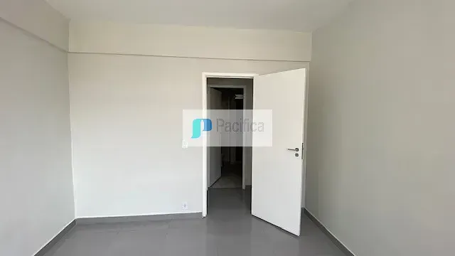 Apartment with no parking, 2 bedrooms and 2 bathrooms — photo 11