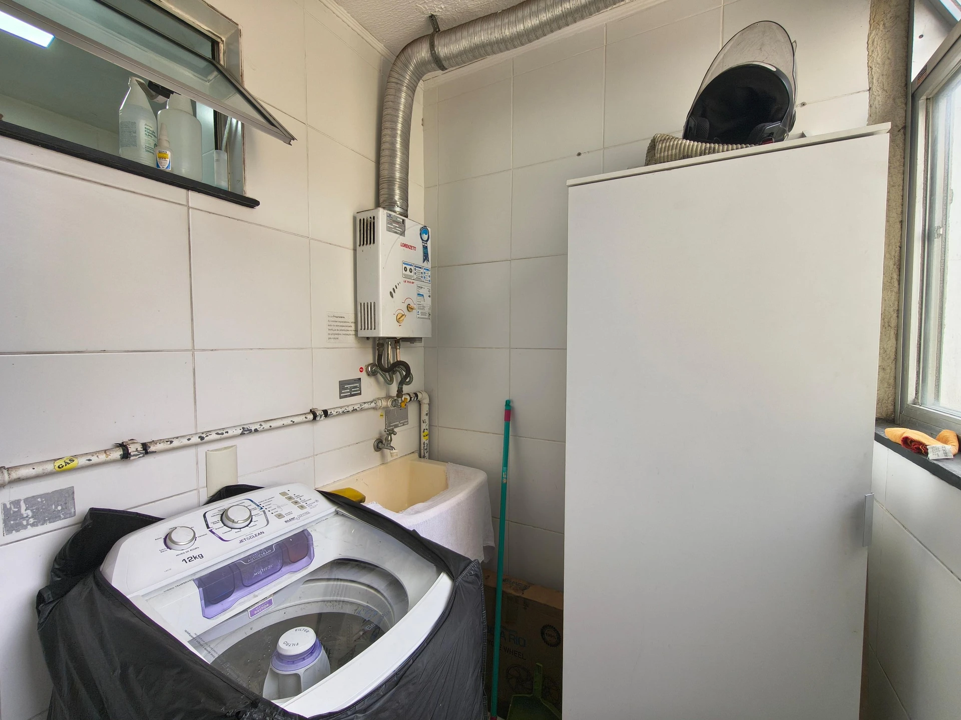 Washing machine in a 2-bedroom apartment, 46 m² — photo 20