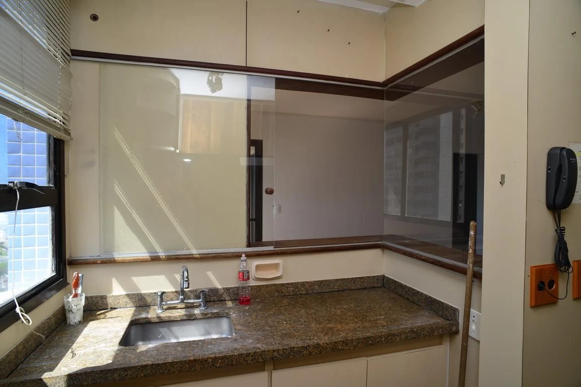 Apartamento com 2 quartos, varanda e 1 vaga no prédio — photo 14