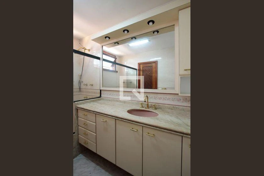 Furnished house with 7 bedrooms and 5 en-suites, 600 m² — photo 46