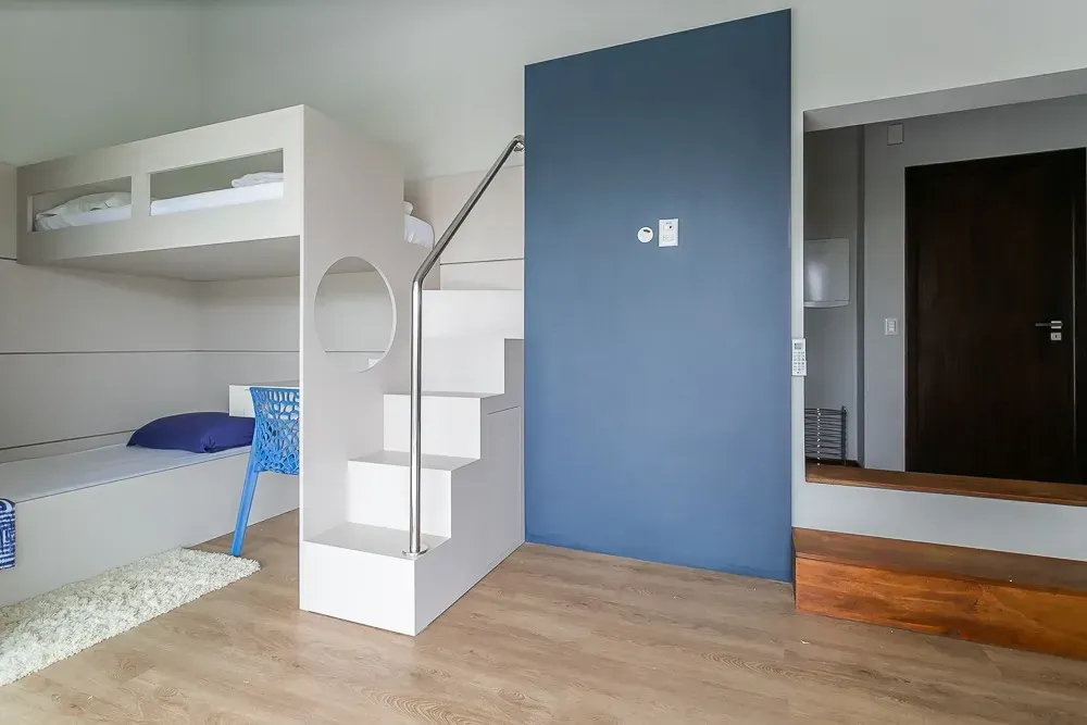 Furnished house with 7 bedrooms and 700 m² — photo 31