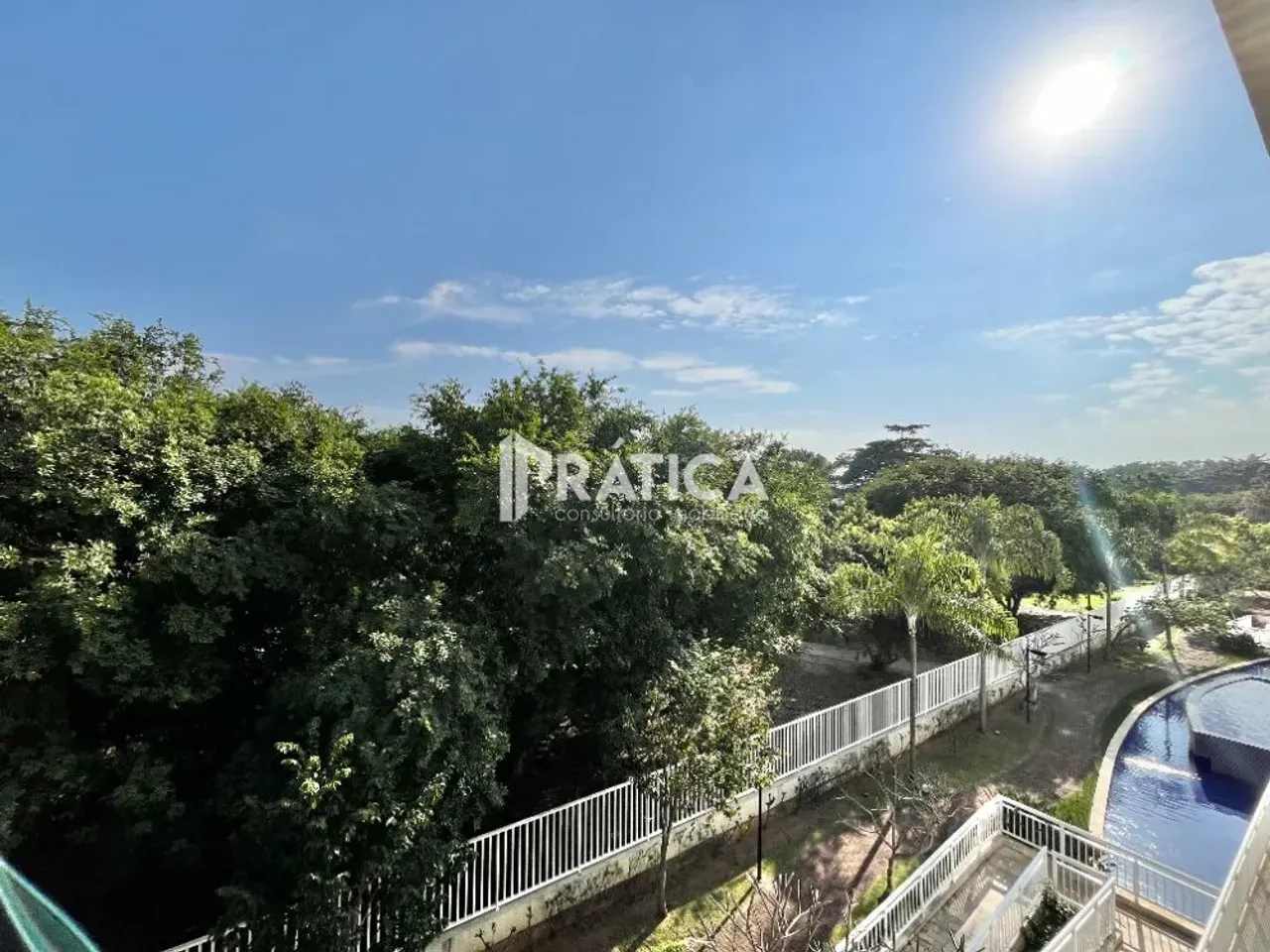 Unfurnished 4-bedroom apartment with balcony grill — photo 3