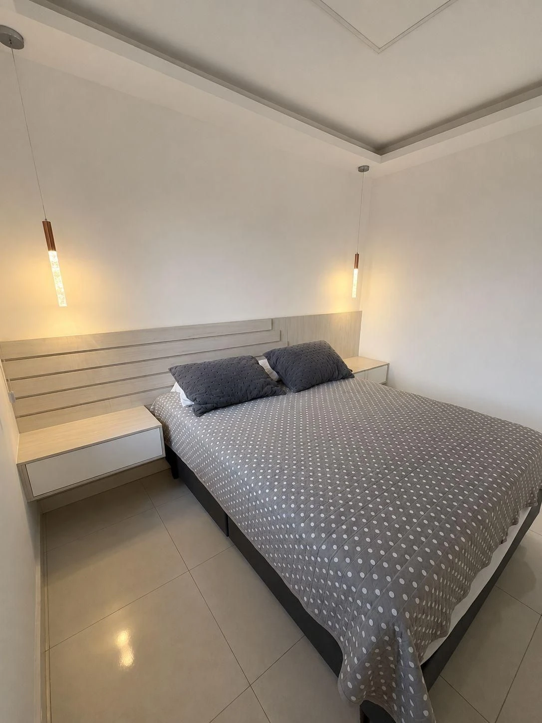 2-bedroom apartment in a building with a pool — photo 14