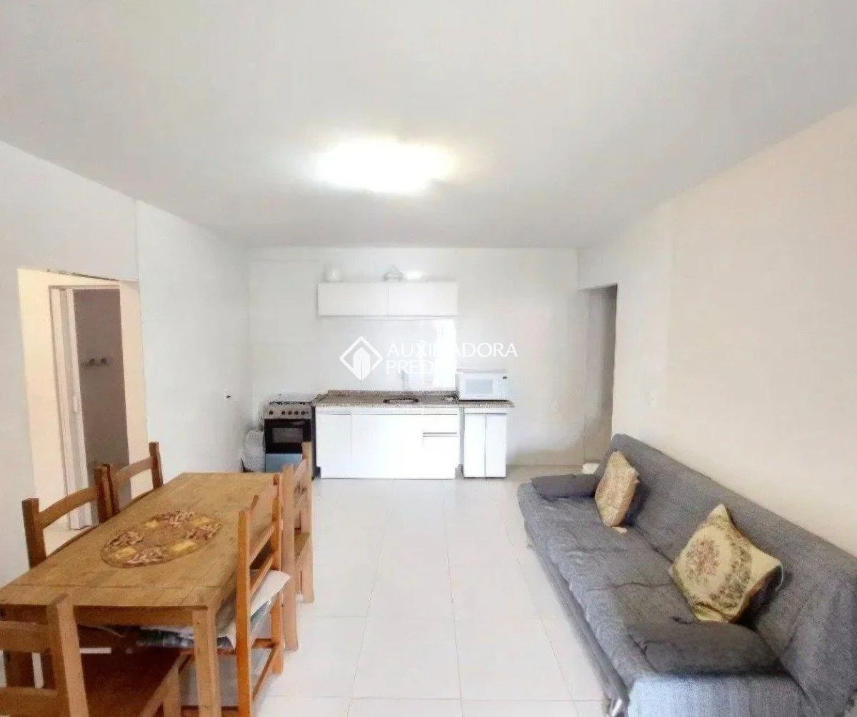 Furnished house, 80 m², with a washing machine