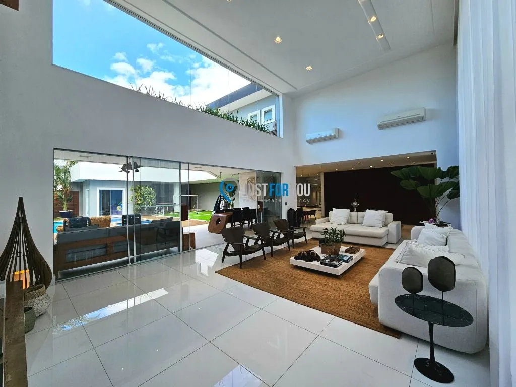 Casa com 4 dormitórios e 5 banheiros, 650 m² — photo 19