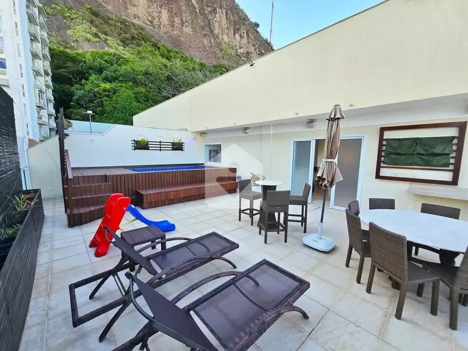Furnished apartment with 3 bedrooms and 5 bathrooms — photo 2