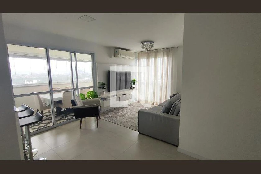 3-bedroom apartment with a washing machine in Rio de Janeiro