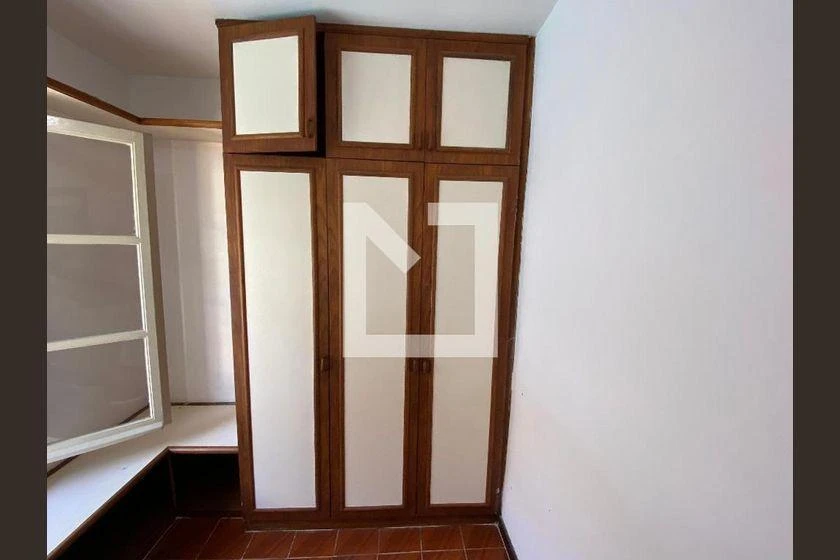 Rental house with 6 bedrooms and 704 m² — photo 14