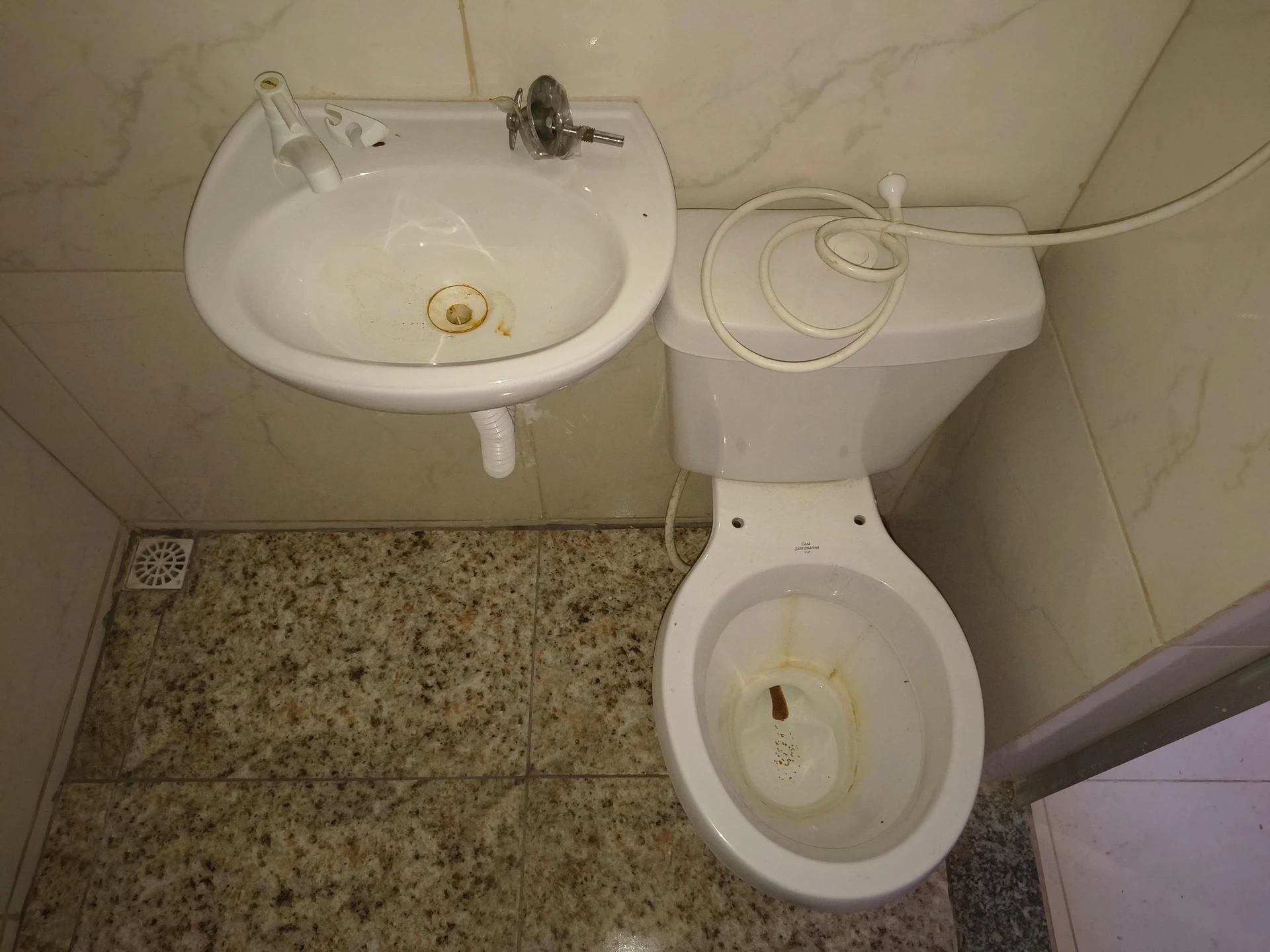 Kit sin amueblar con 1 dormitorio y 1 baño y balcón — photo 15