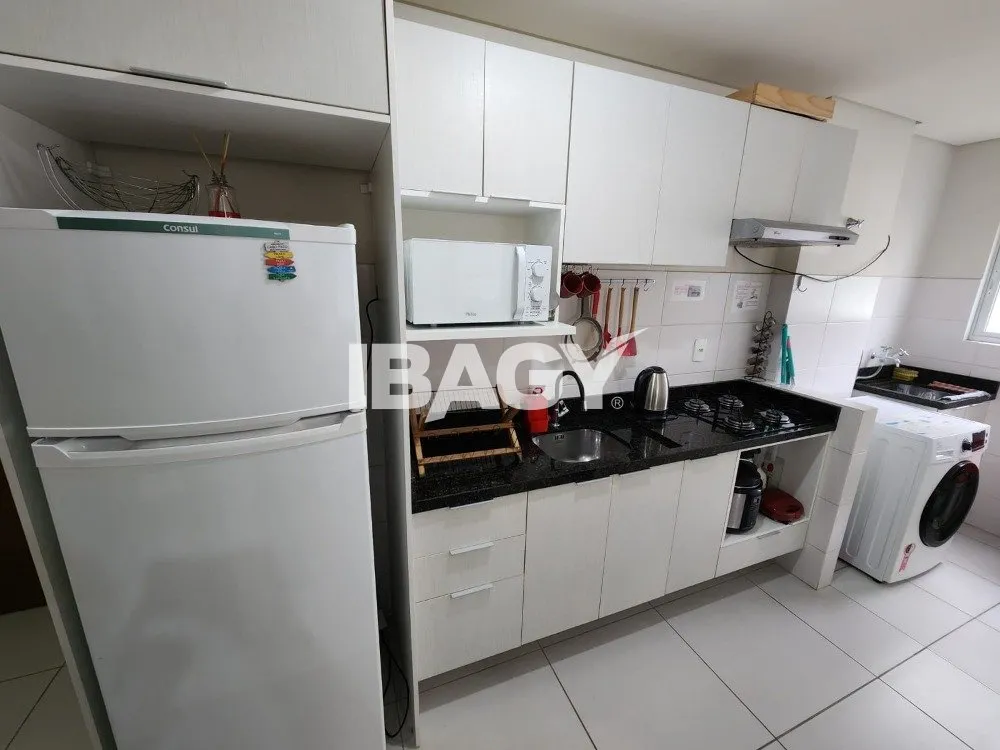 Apartamento amueblado con 2 dormitorios y 72 m² — photo 2