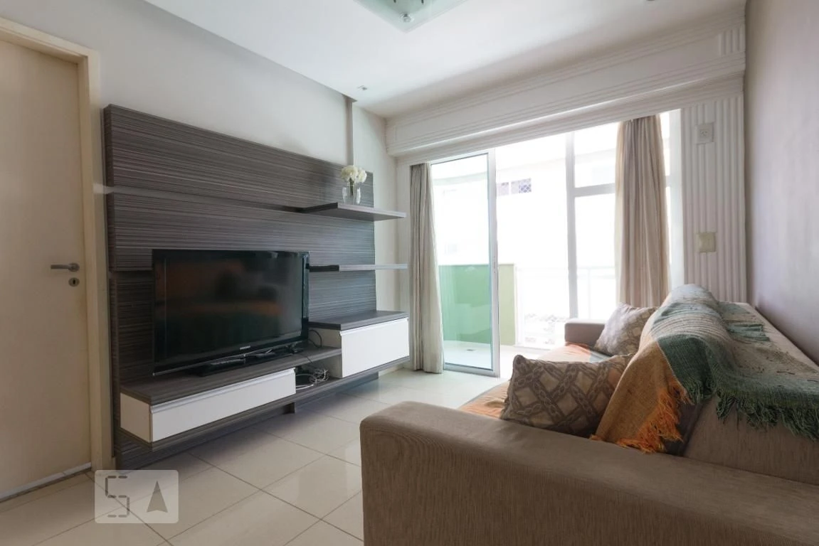 Furnished 2-bedroom apartment with en-suite bathrooms and 1 parking