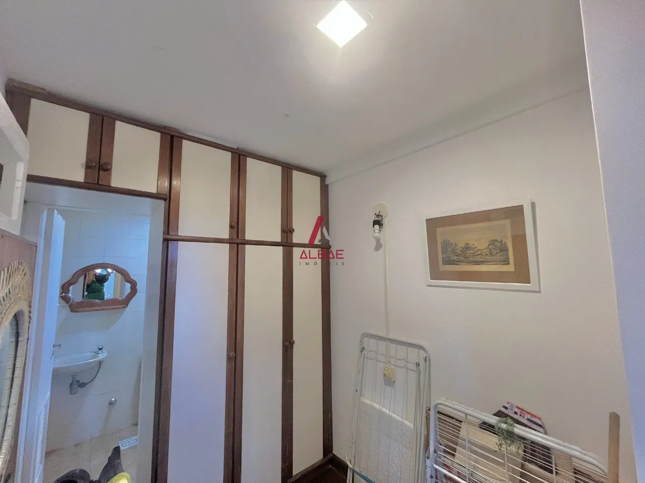 3-bedroom apartment with a balcony and 4 bathrooms — photo 26