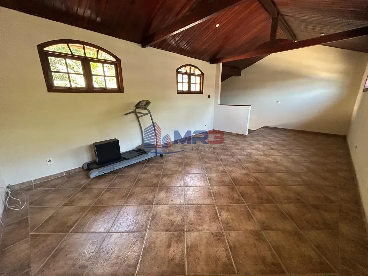 House, 280 m², with a bathtub — photo 13