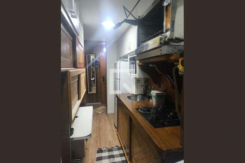 Apartamento mobiliado com 2 quartos e 75 m² — photo 13