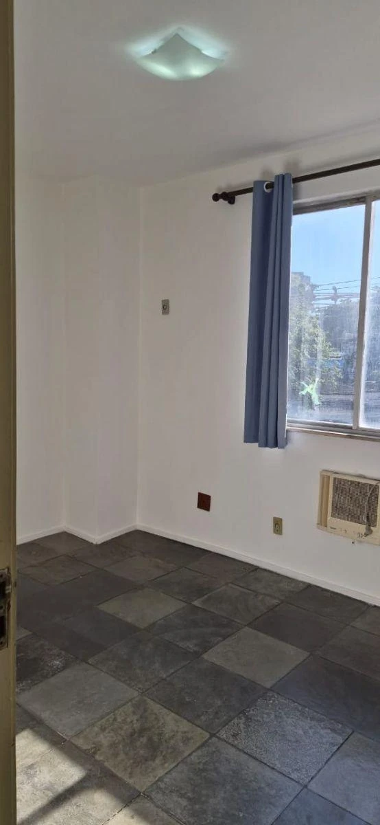 80 m² apartment with 3 bedrooms and 1 parking space — photo 9