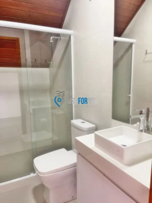Furnished house with 4 en-suites and 330 m² plus 2 parking — photo 40
