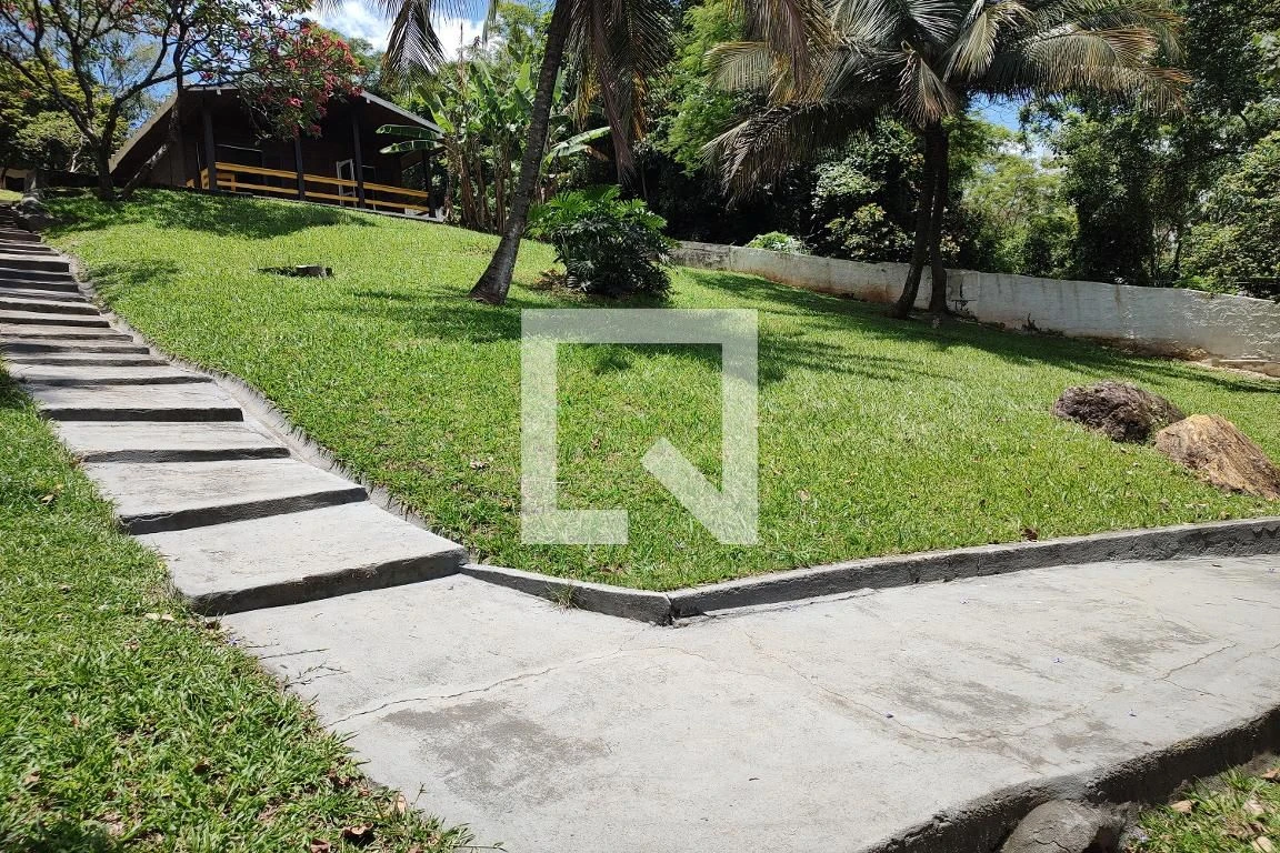 Casa para locação com 3 quartos e 280 m² — photo 79