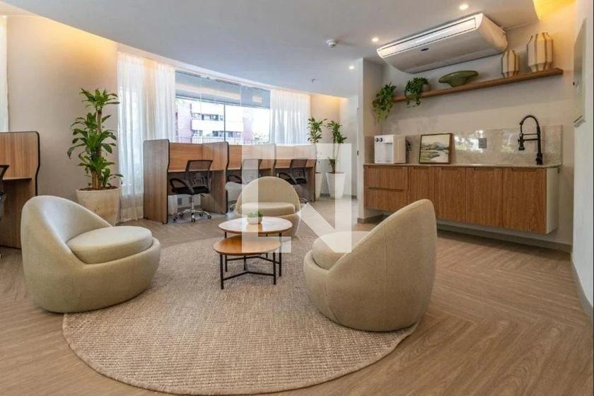 Furnished 40 m² apartment with 1 bedroom and parking — photo 3