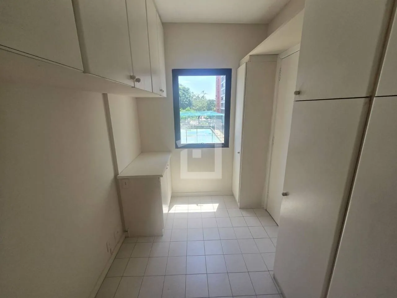 Home office in a 3-bedroom apartment, 105 m² — photo 52