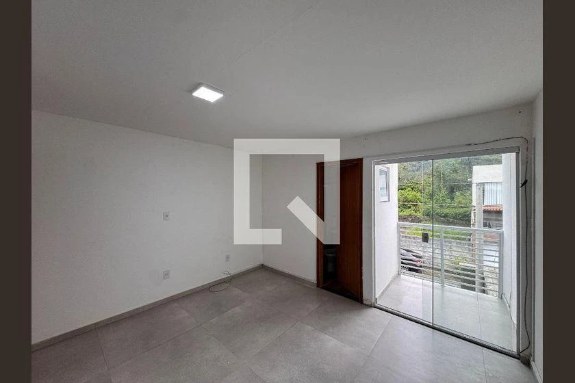 House, 180 m², with a mountain view