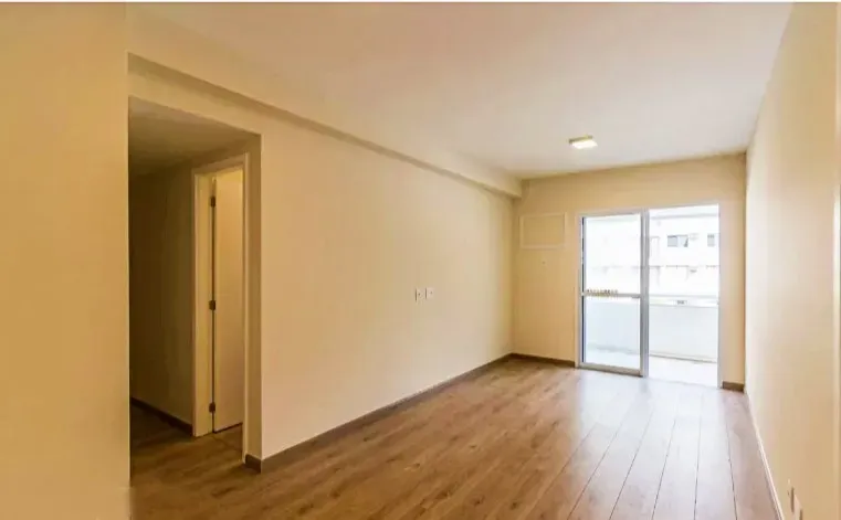 Apartment with 3 bedrooms, balcony and 2 parking spots — photo 2