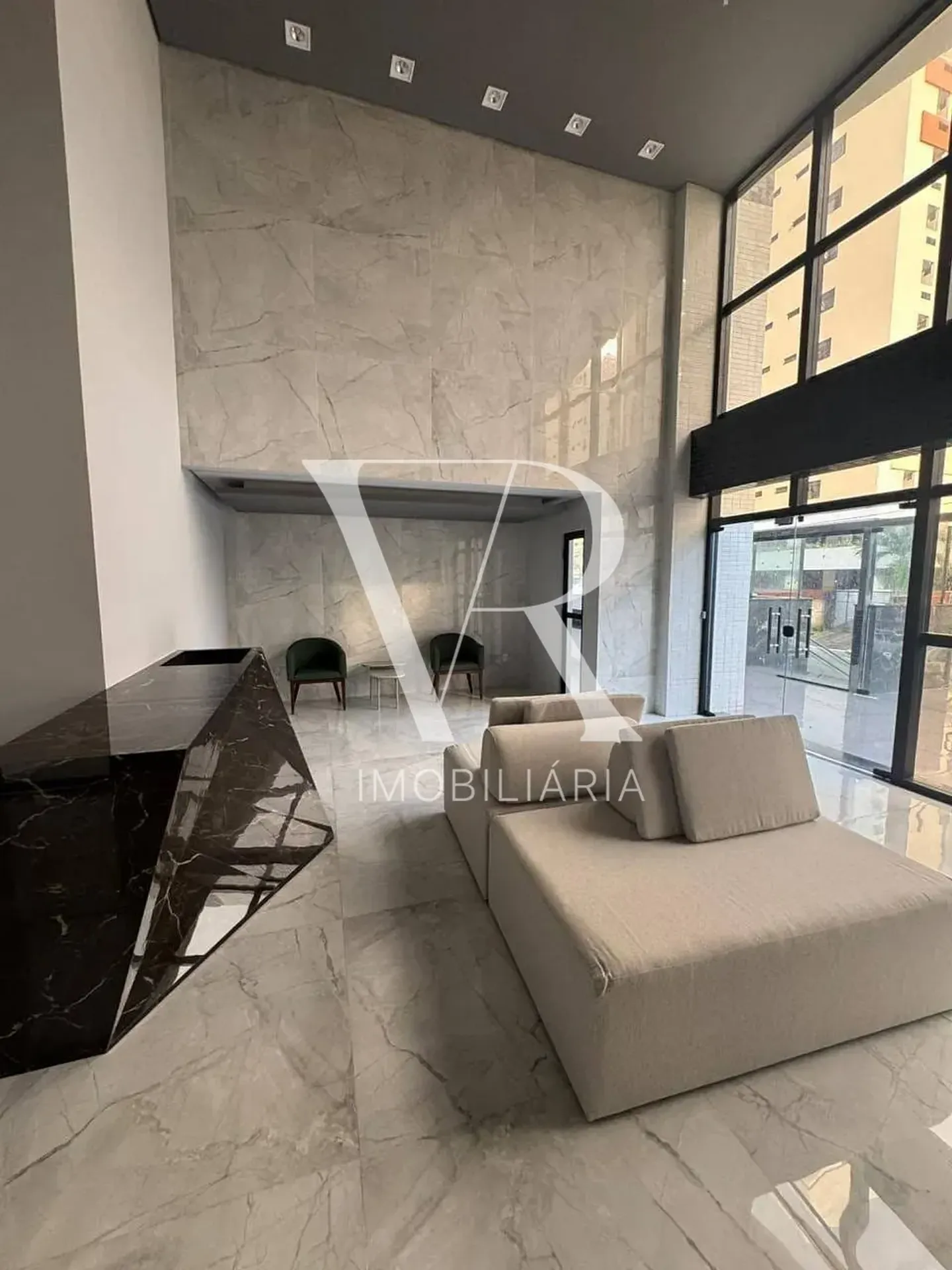 3-bedroom apartment with a suite and 2 parking spots — photo 15