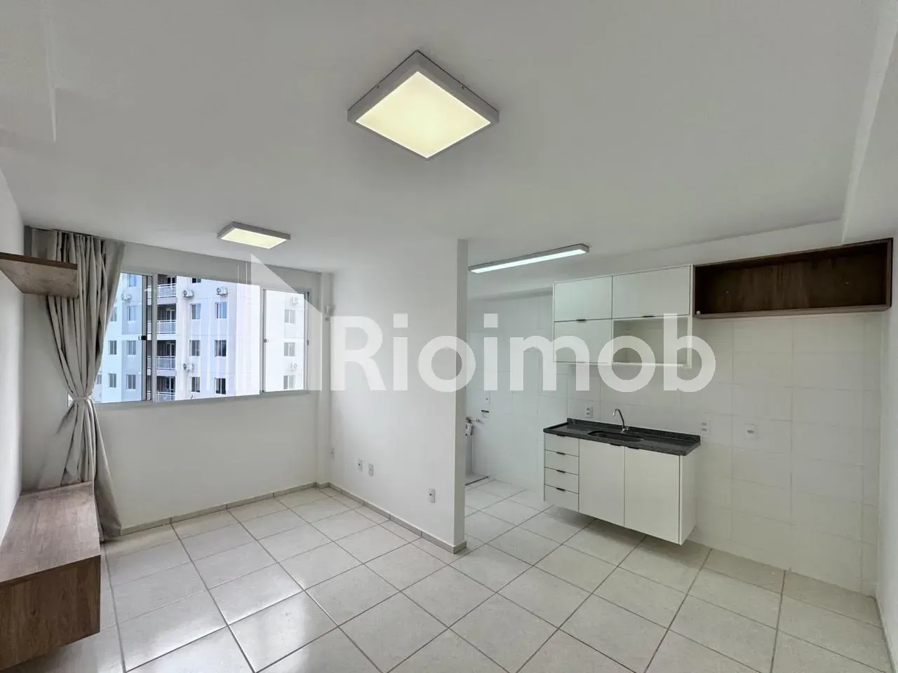 2-bedroom apartment with 1 en-suite and mountain views — photo 15