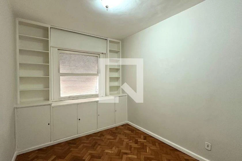 Деревянный пол или ламинат и 3 спальни: квартира 114 м² — photo 4