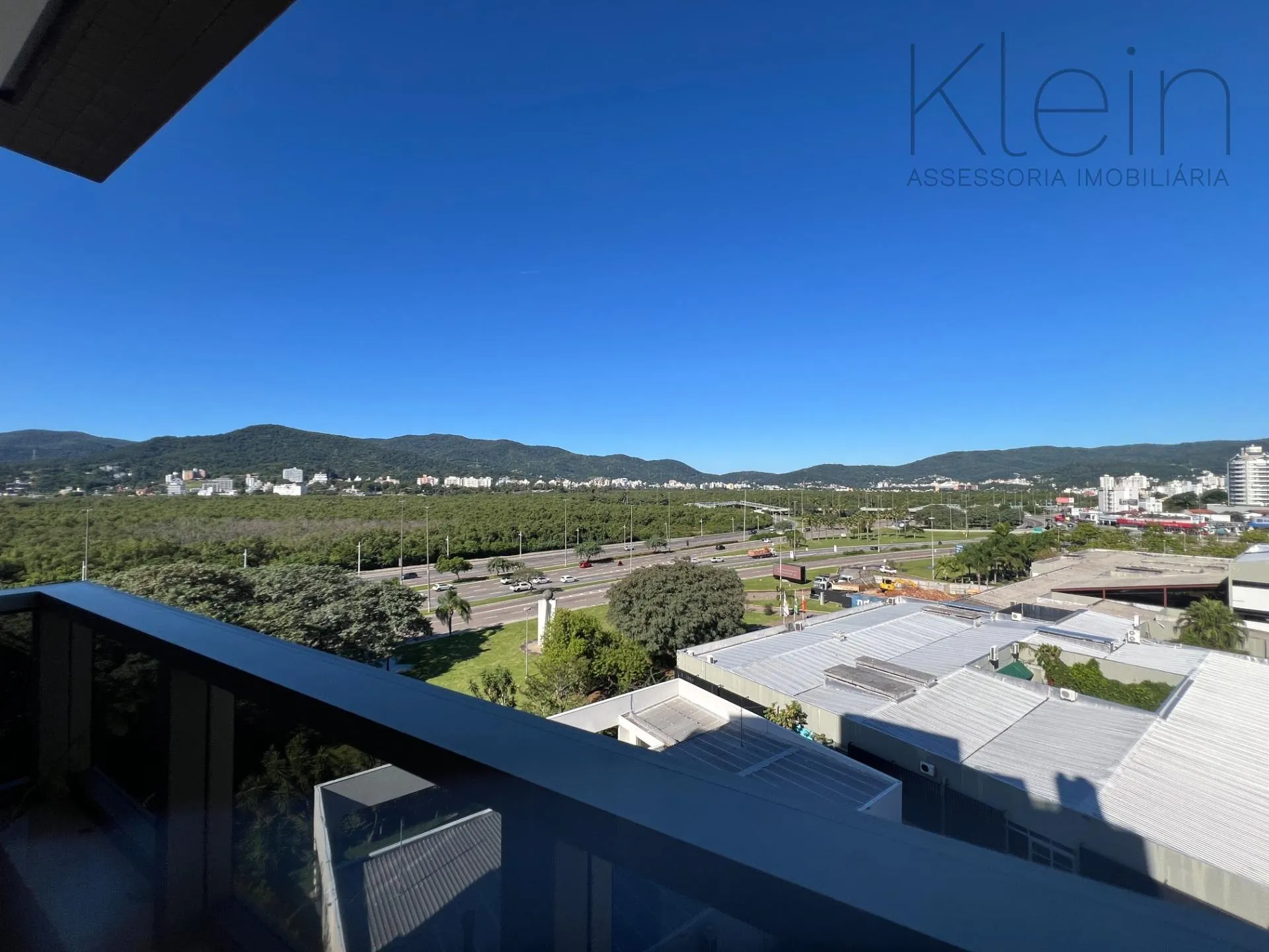115 m² apartment with 3 en-suites and 3 parking spots — photo 7