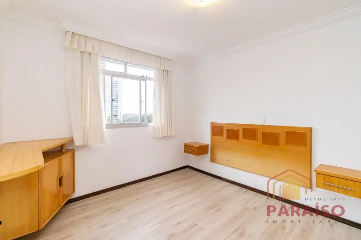 2-bedroom apartment with a grill on the balcony — photo 4