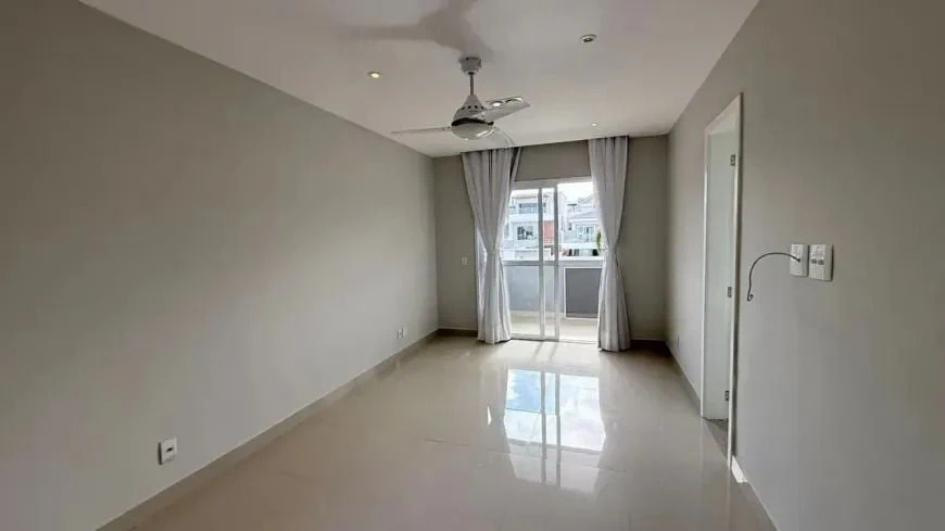 House, 350 m², with a grill on the balcony — photo 24