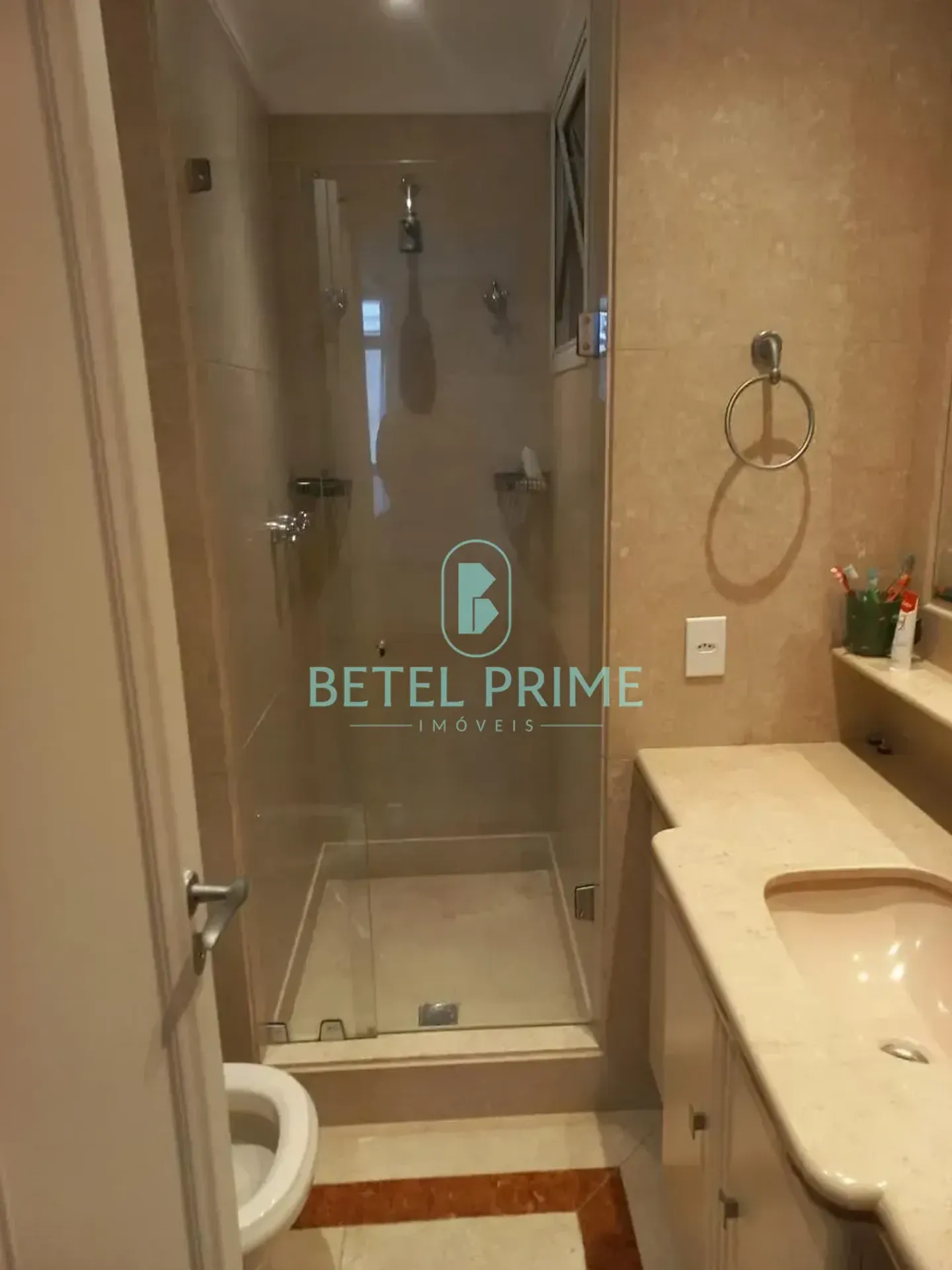 363 m² apartment with 5 en-suite bedrooms and 4 parking — photo 9