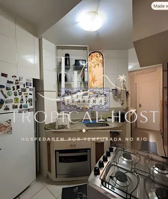 One-bedroom apartment with a washing machine — photo 21