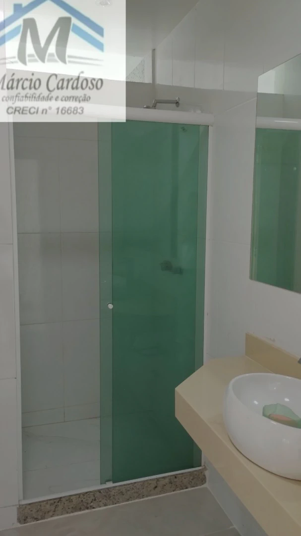 Apartment-style house with 3 bedrooms and 3 bathrooms — photo 2
