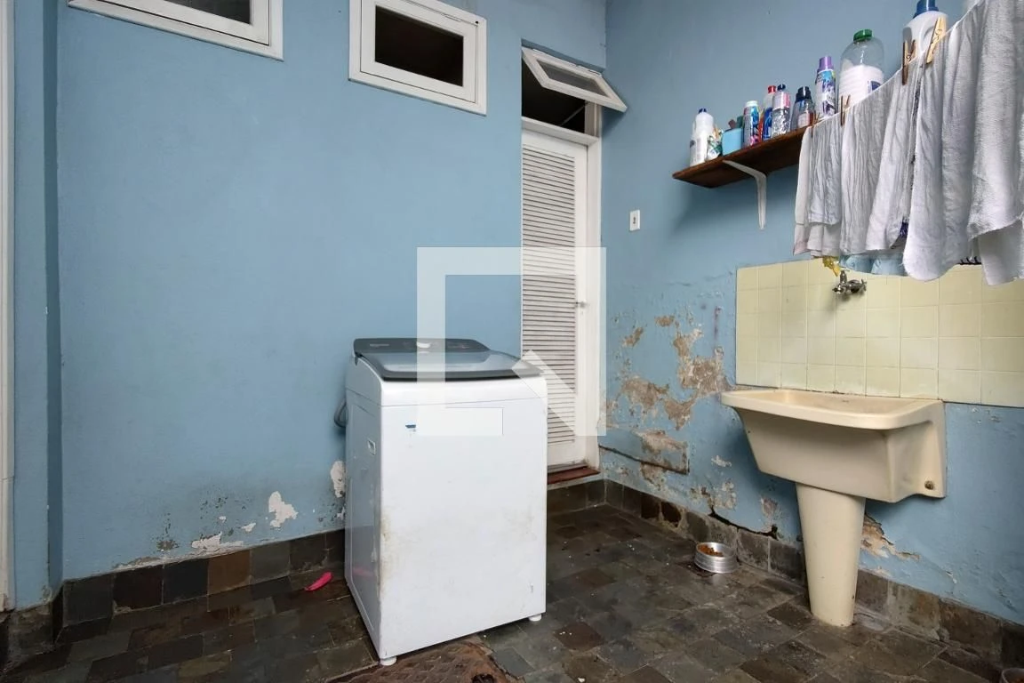 Furnished house with 3 bedrooms, private garden and 2 spots — photo 61
