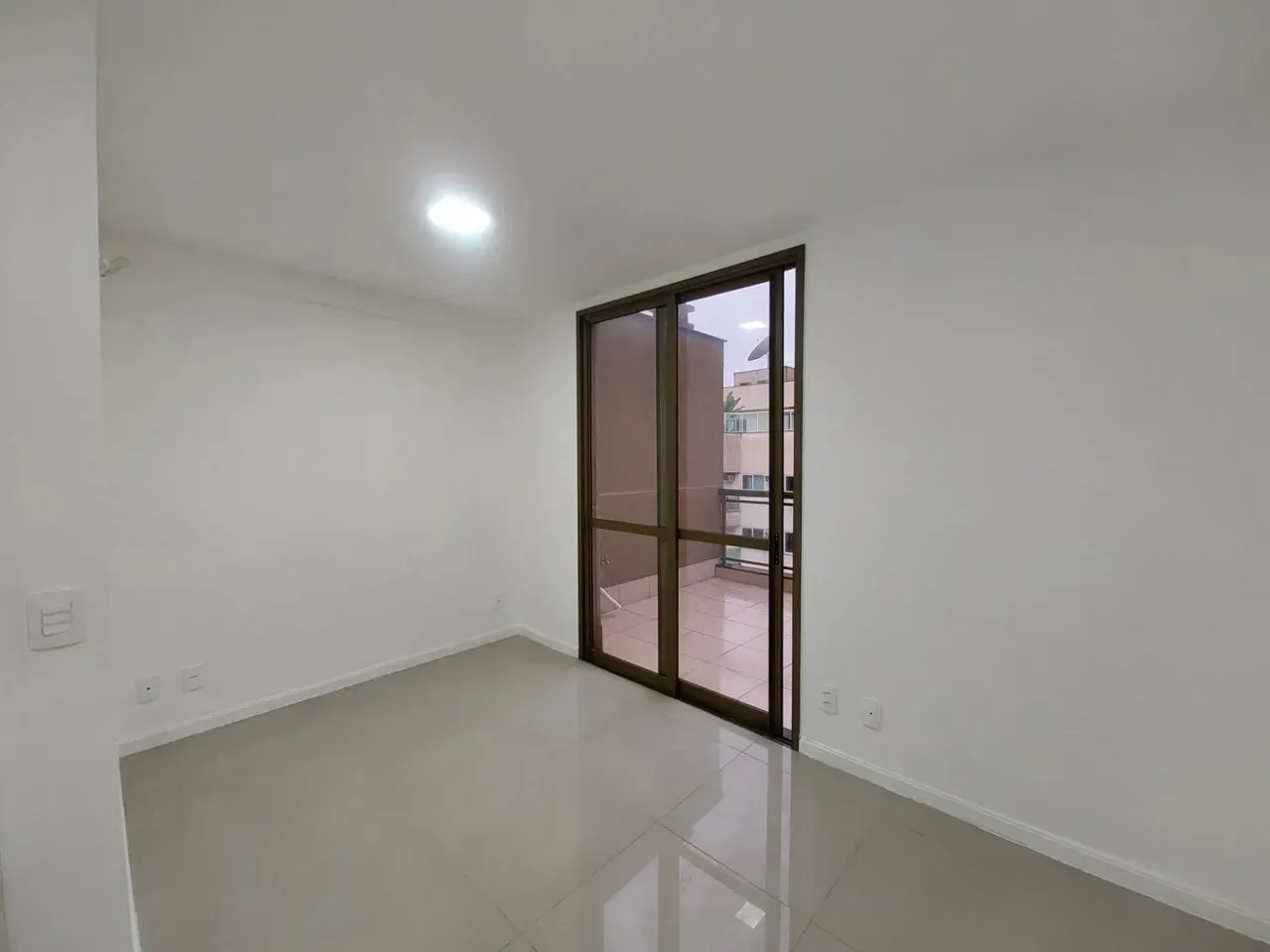 Duplex apartment with 1 bedroom and 2 bathrooms — photo 8