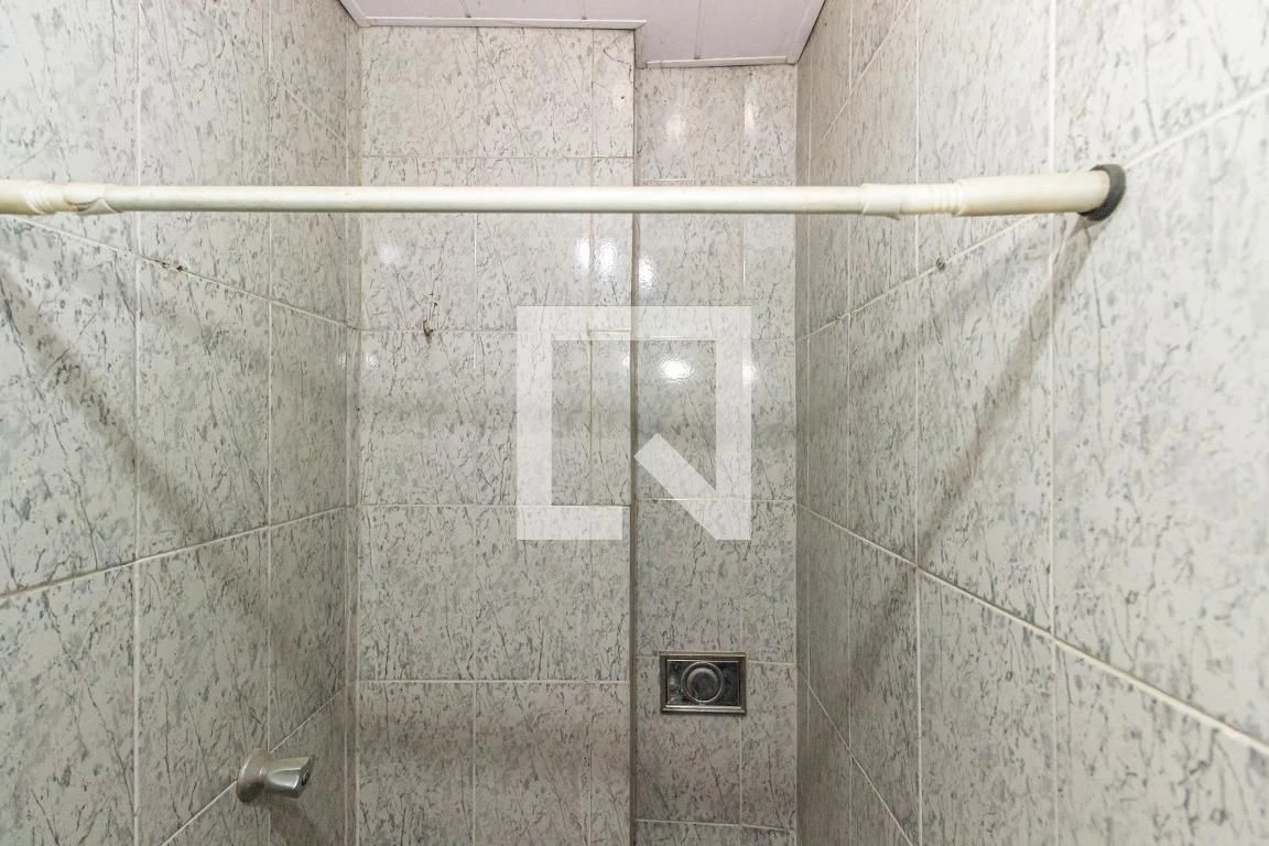 Casa sem mobília com 3 quartos e 3 banheiros — photo 42