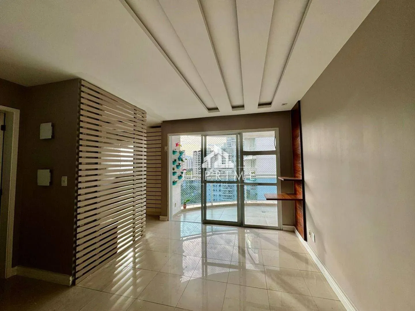 Furnished apartment, 98 m², with a water view — photo 6