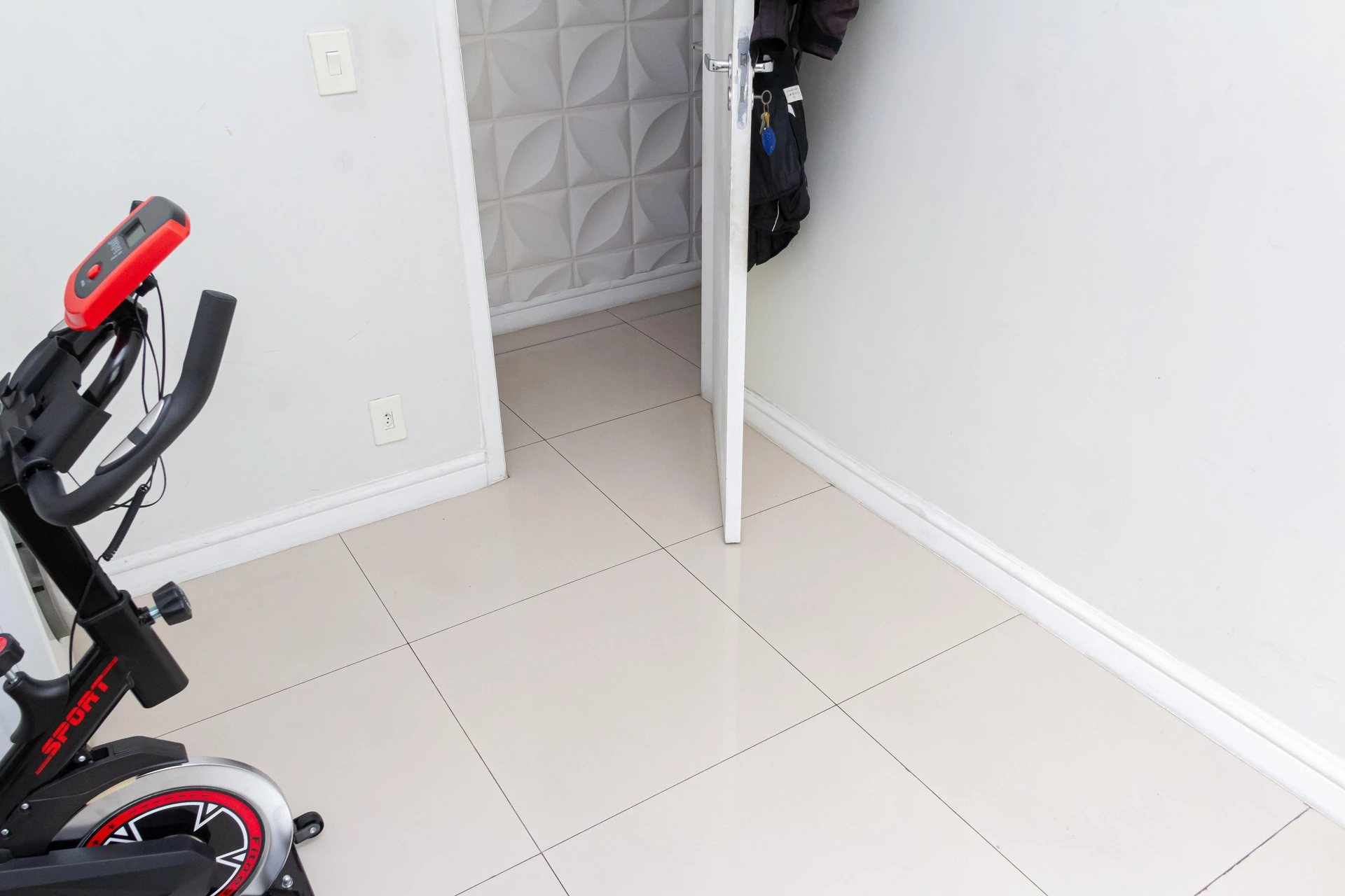 Apartamento mobiliado de 2 quartos em condomínio com piscina — photo 57