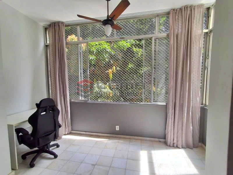 2-bedroom apartment with balcony and in-home laundry — photo 18