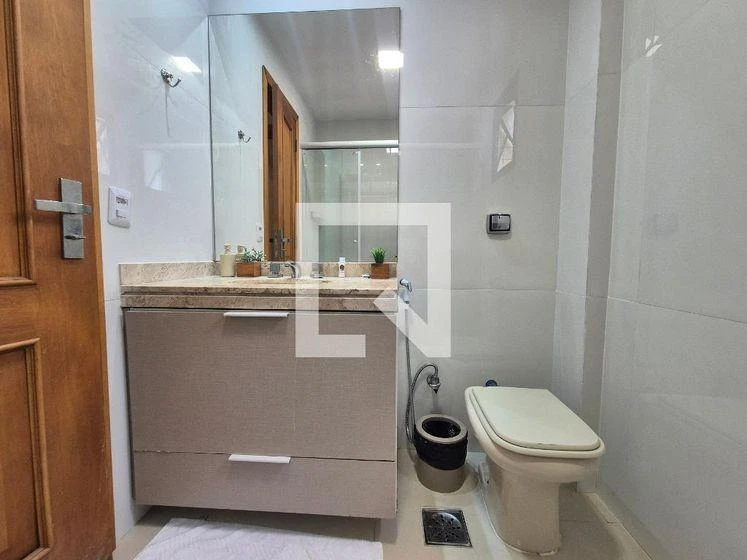 Furnished apartment, 180 m², with a glass-enclosed balcony — photo 31