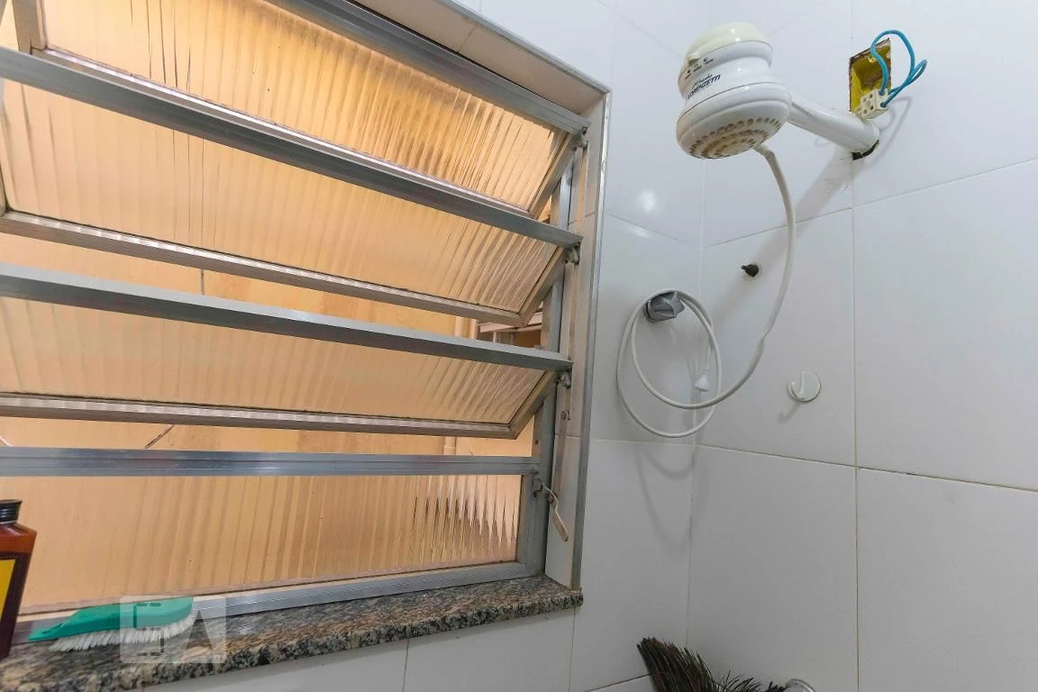 Estudio amueblado con lavadora y 1 baño — photo 20