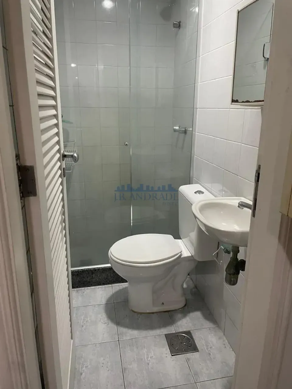 Apartamento mobiliado com 3 quartos e 5 banheiros — photo 16