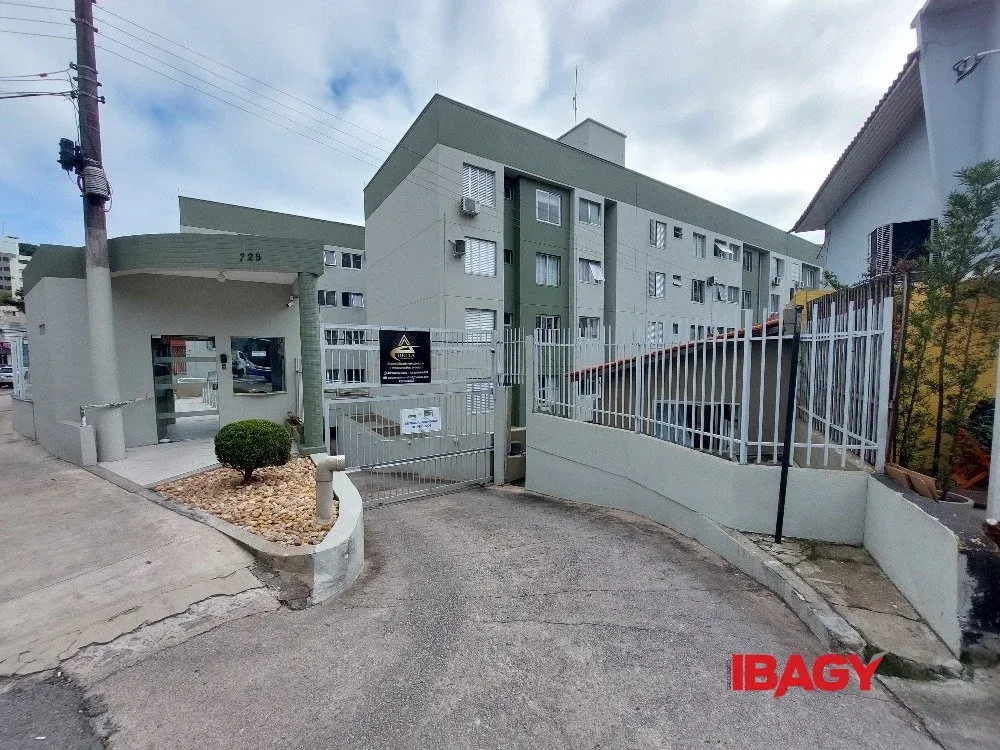 Квартира з 1 спальнею та паркуванням на 36 м² — photo 9