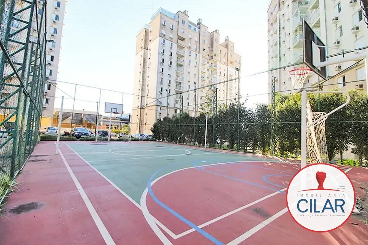 2-bedroom apartment in a building with a gym — photo 19