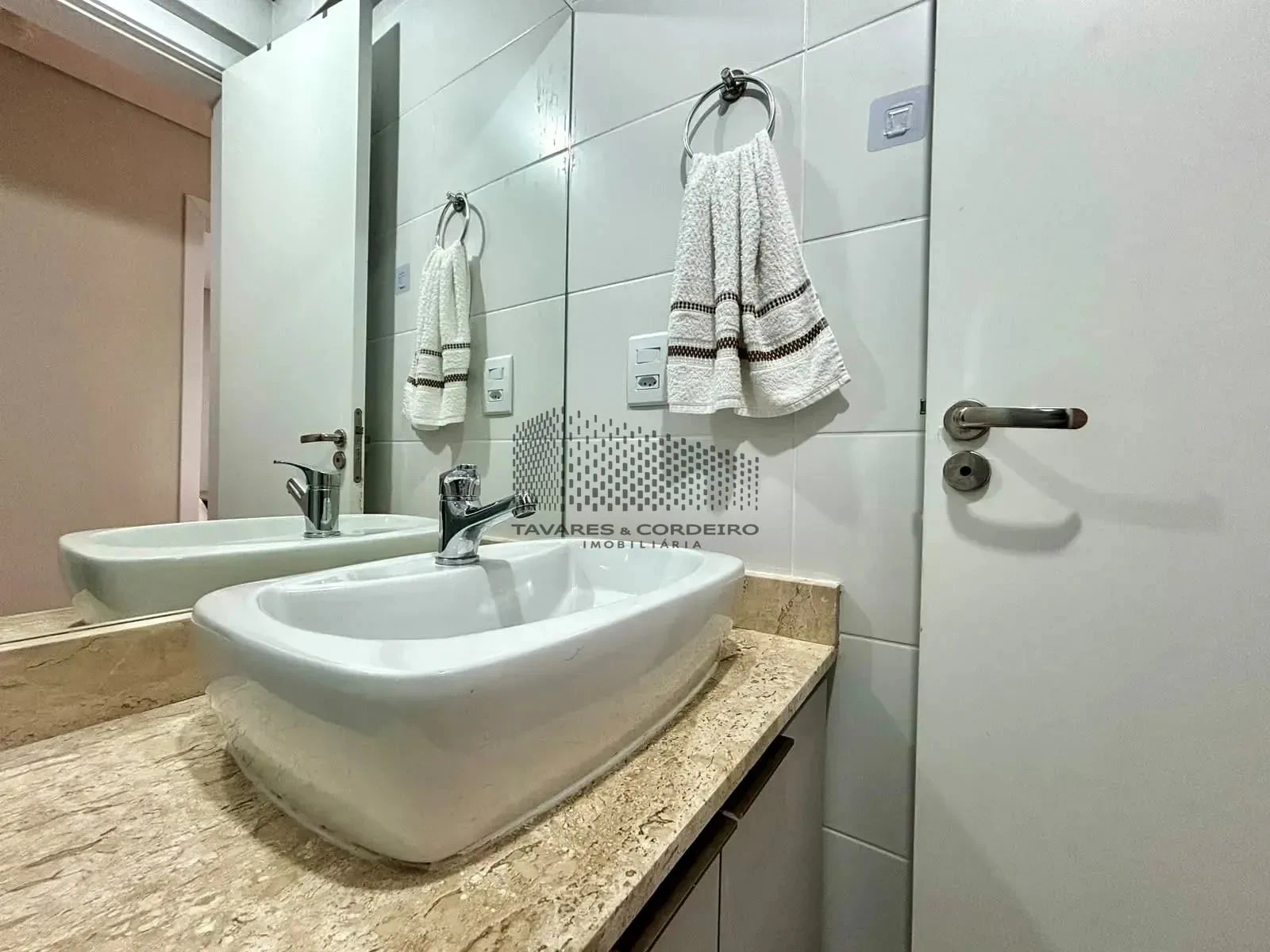 Furnished apartment, 48 m², with a washing machine — photo 16
